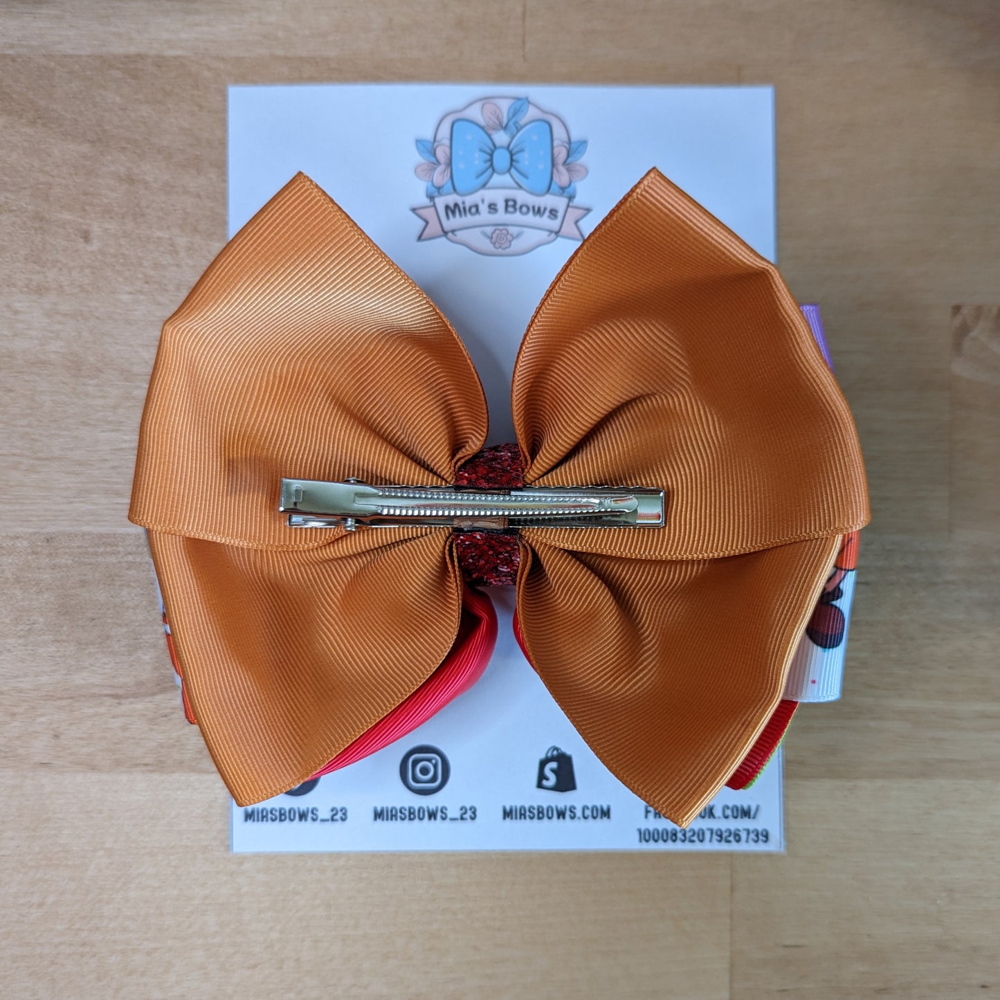 Moño de Clay Grande