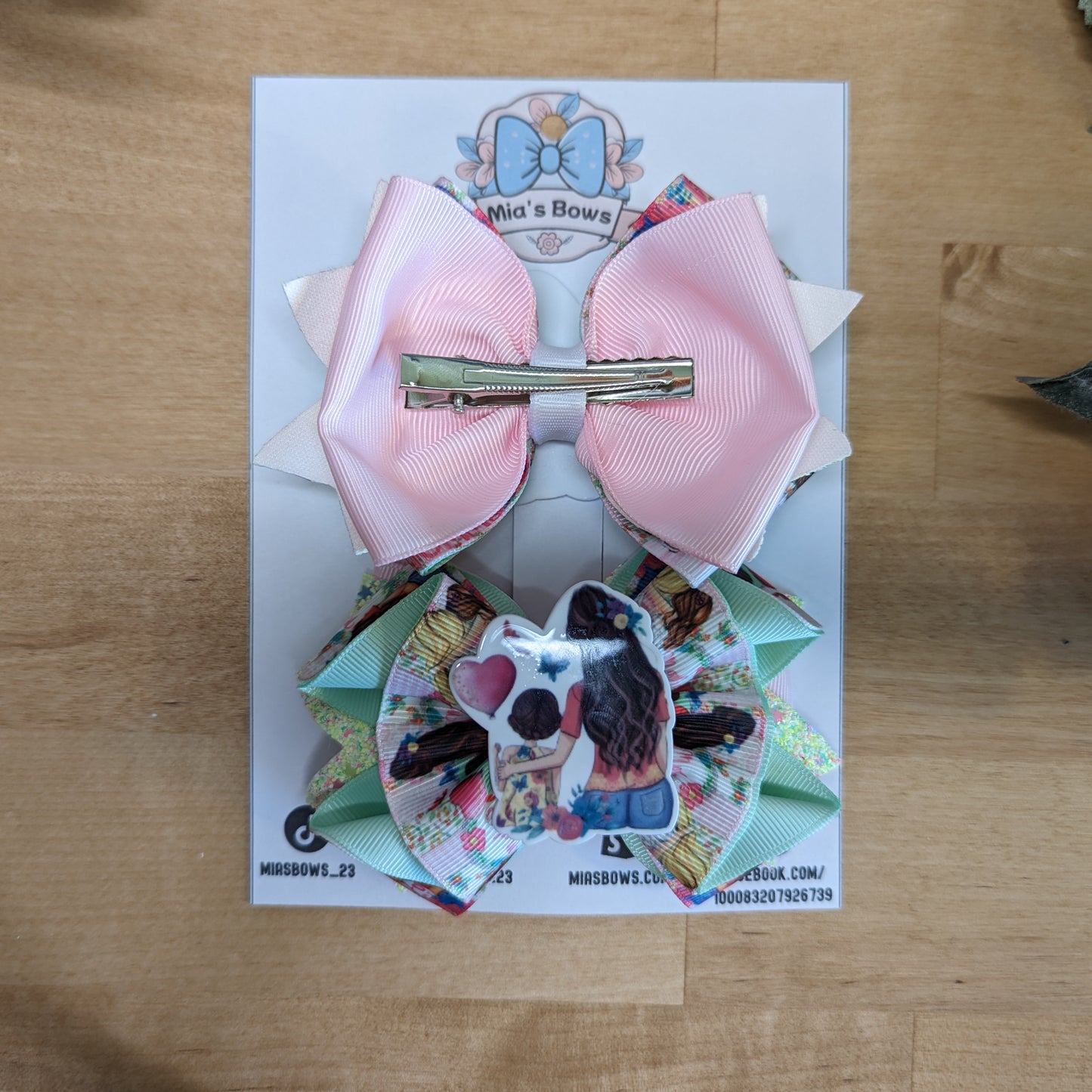 Par de Moños de Resina